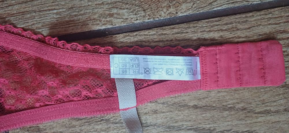 Malinowy biustonosz Princesse Tam Tam r. 80 C