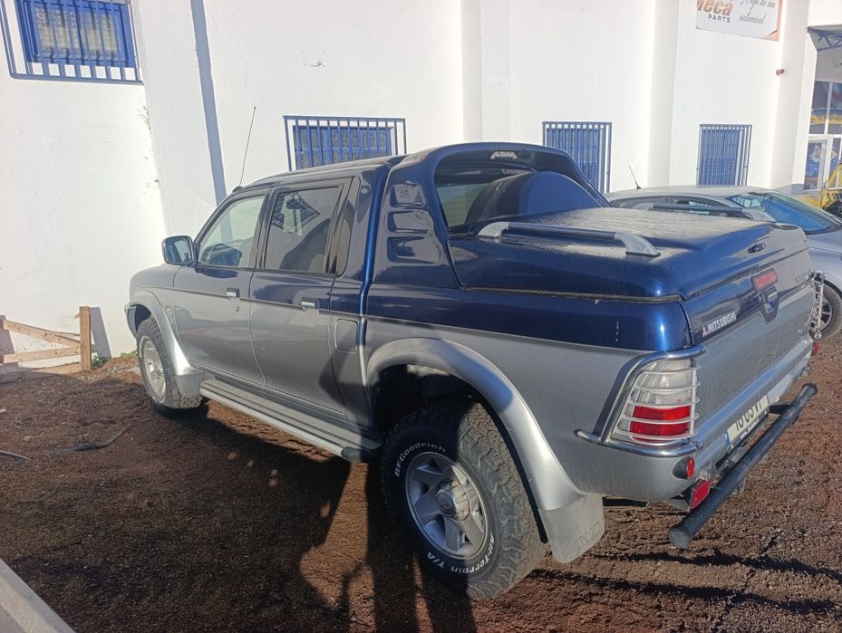 Mitsubishi Strakar 4x4