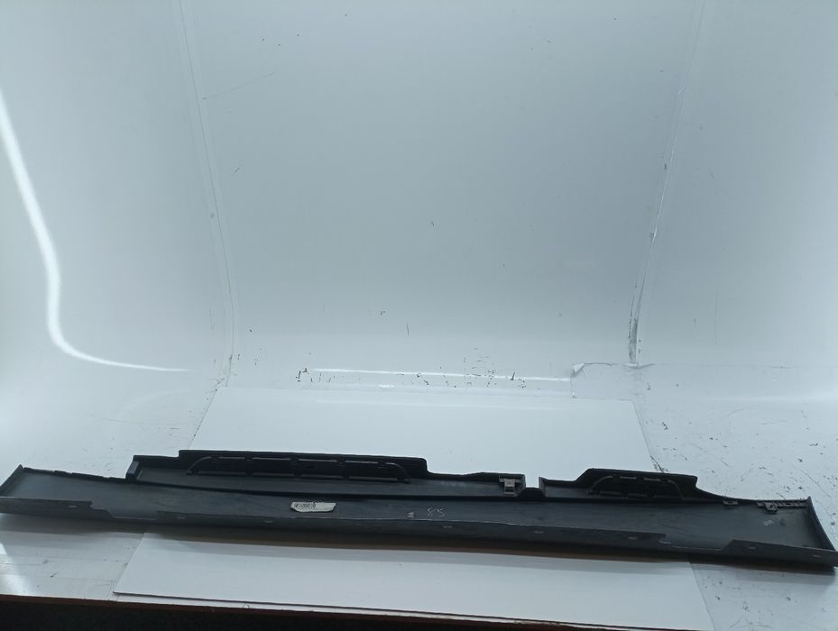 Embaladeira Plástica Direito - BMW 1 (E87) | 03 - 13