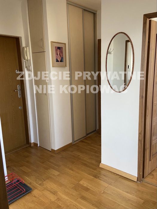 Pokój z balkonem blisko centrum i Łazienek Królewskich, od stycznia