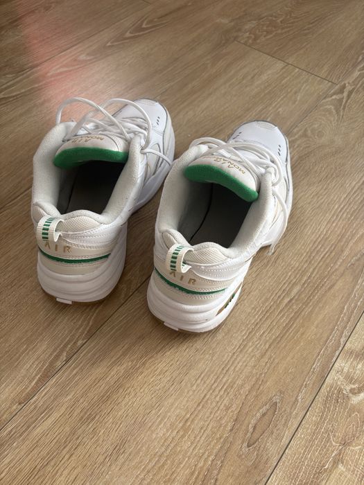 Buty białe Nike