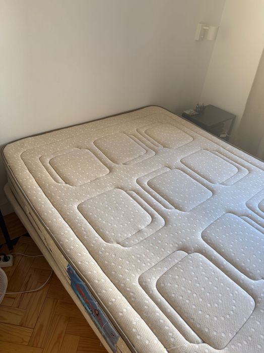Cama Sommier + Colchão Casal (corpo e meio)