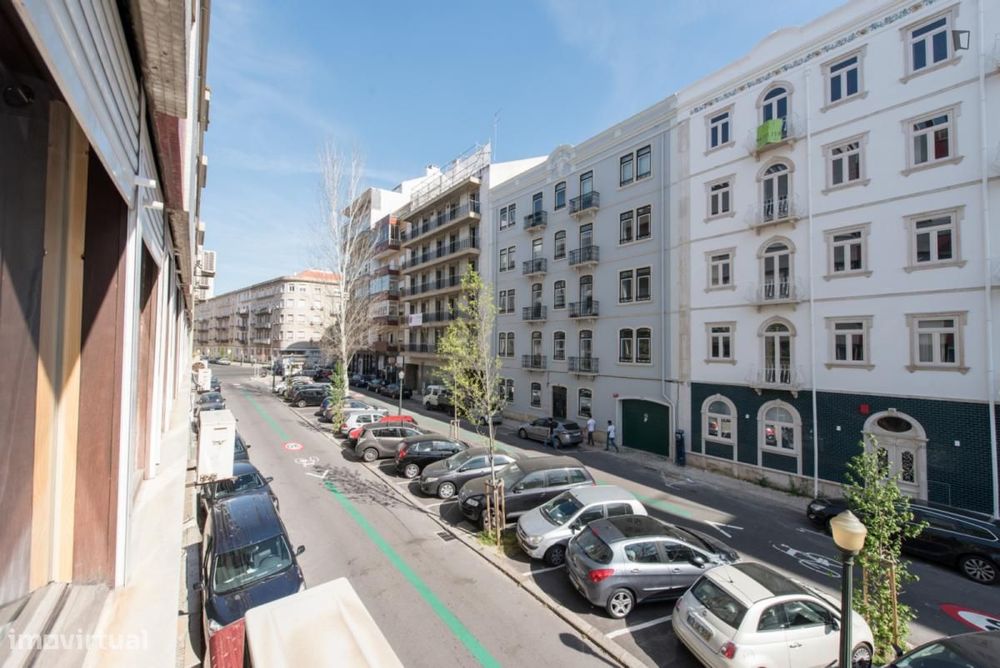 Quarto - localizado em Saldanha Lisbon