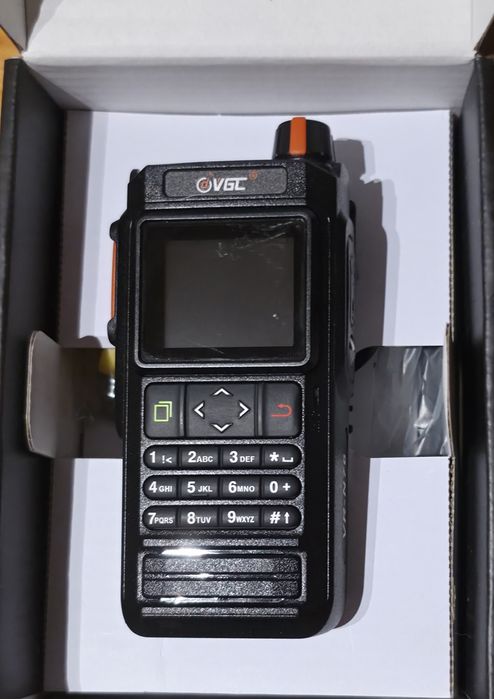 Sprzedam nowy radiotelefon VERO VR-N76 APRS/BSS GPS Bluetooth