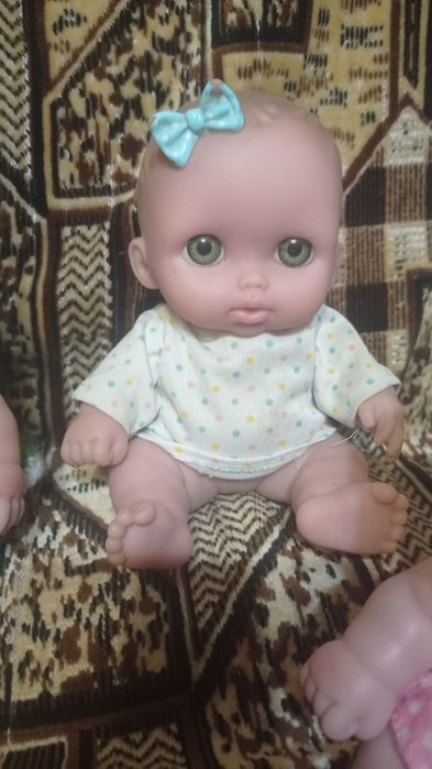 Пупсики і лялечки фірмові