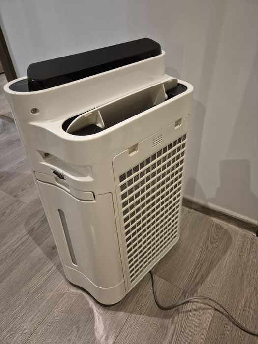 Oczyszczacz powietrza SHARP kc-d40euw