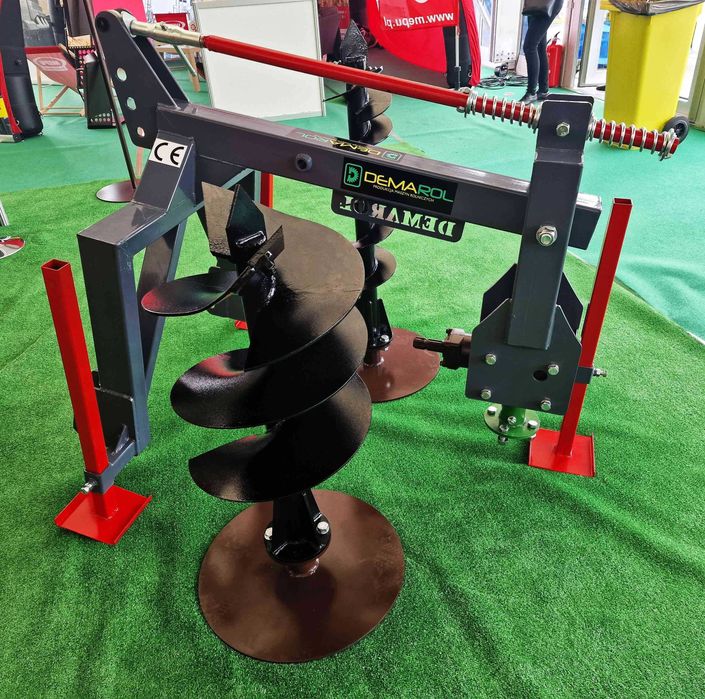 Wiertnica świder ziemny do dołków otwory wiertło 25cm dołownik WOM