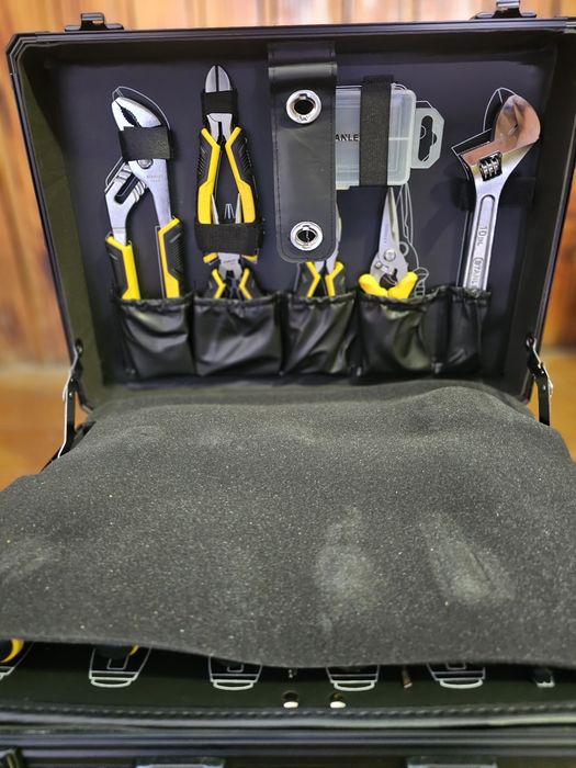 Mala de Ferramentas Stanley 142 Peças | Nova | Completa | Profissional | 199€ | Entrega Imediata