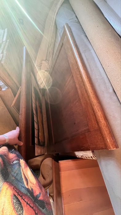 Stara dębowa rama do łóżka