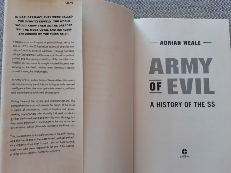 Livro "Army of Evil - A historia of the SS"