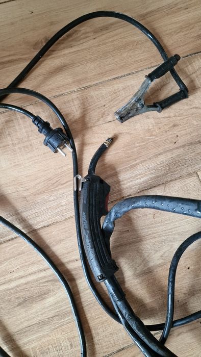 Maquina de soldar a fio