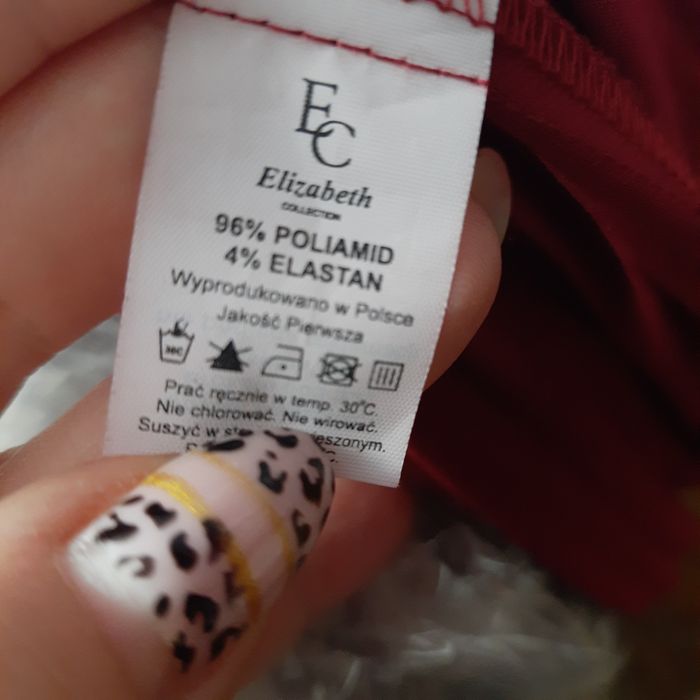 Bordowa długa sukienka na studniówkę L-XL