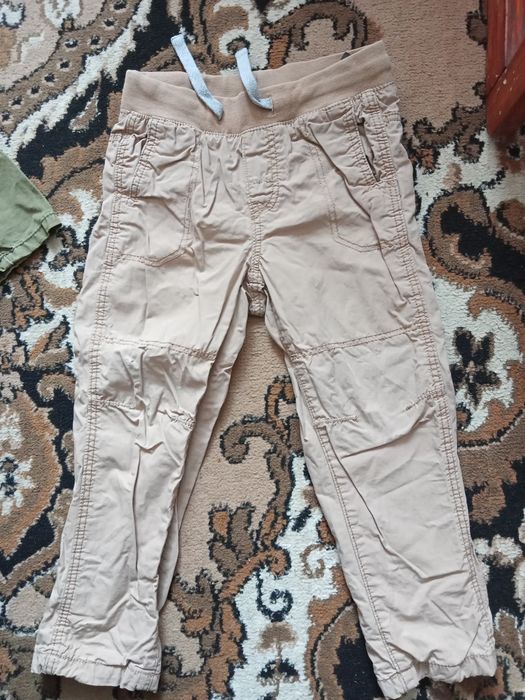 Джинсы , штаны на мальчика