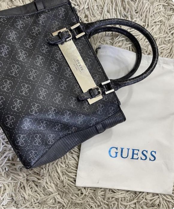 сумочка guess в ідеальному стані, оригиналінал