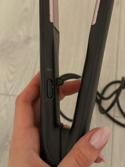 Продам вирівнювач утюжок Philips