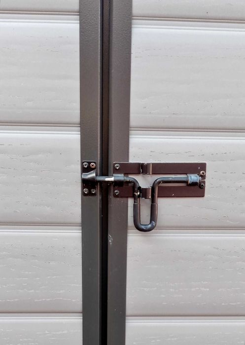 Casinha em resina para exterior, jardim - como nova