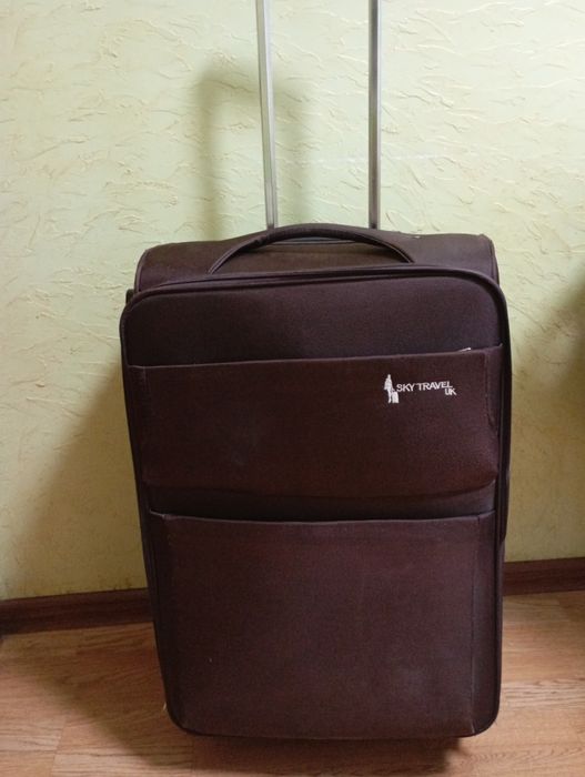 Валіза на колесах