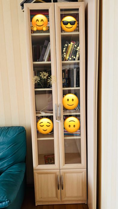 Шафа з полицями/ стіл офісний