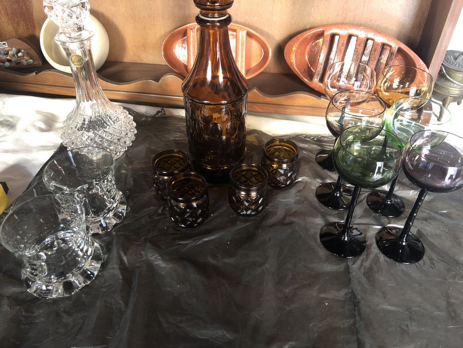 Varios modelos de copos garrafas