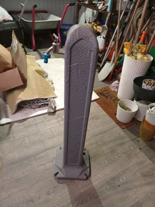 Słupek ogrodowy z kranem