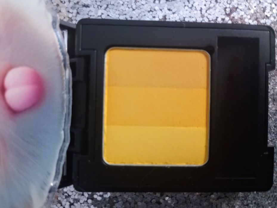 Inglot pojedynczy cień + kasetka z lusterkiem