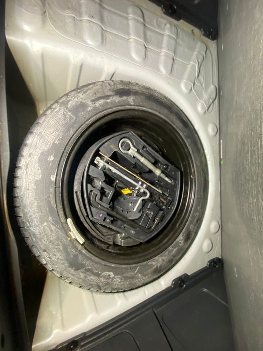 Пежо 3008 2014р 1.6тді 260км