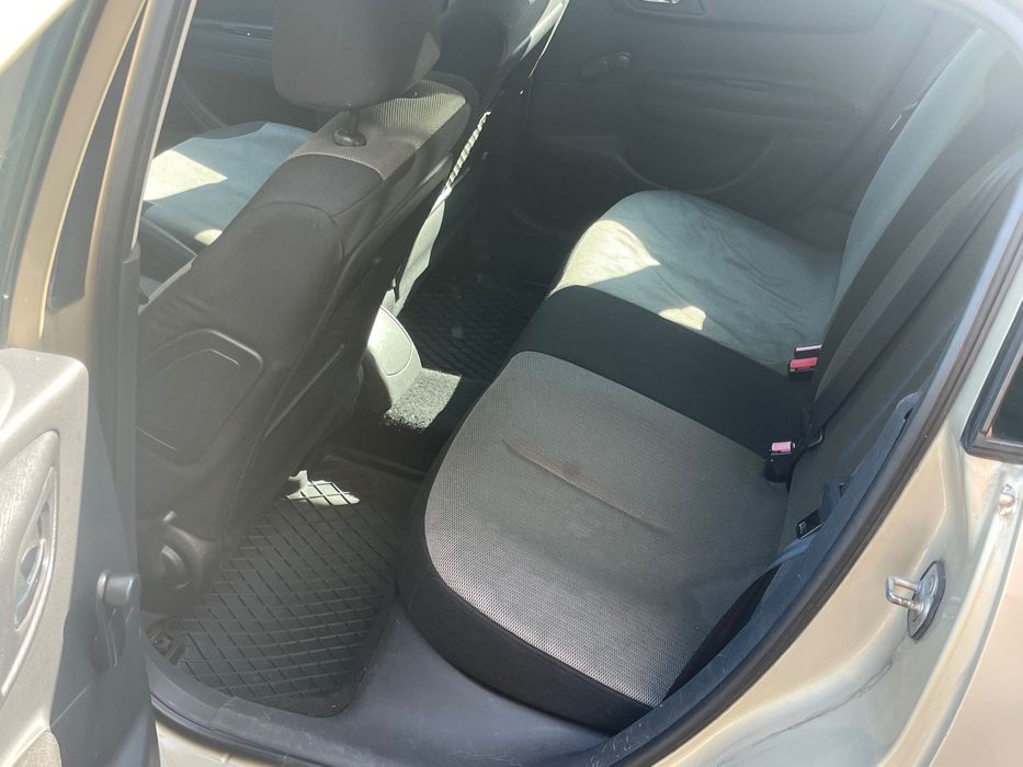 Citroen C4 1.4 Benzyna