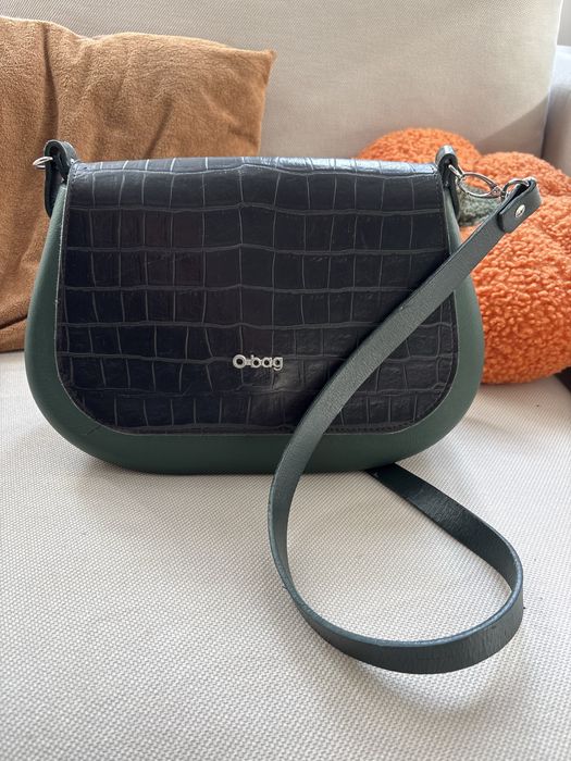 Torebka Obag Shoulder ciemnozielona ze skórzaną klapką croco