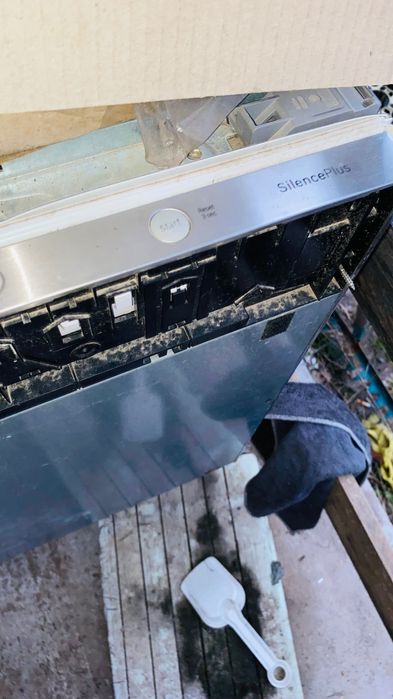 Вбудована посудомийна машина Bosch SMV43M10EU на запчастини