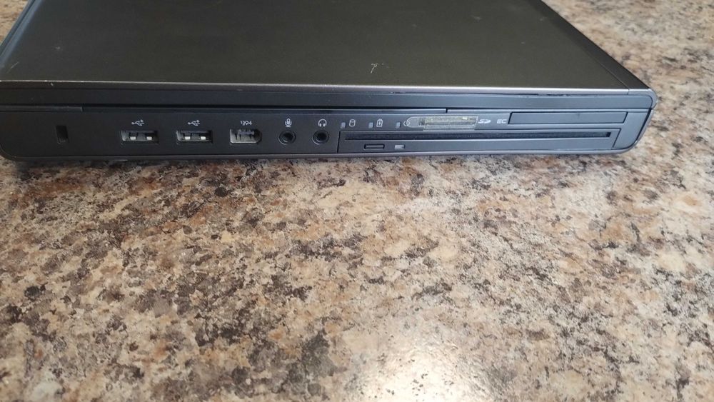 Ноутбук Dell precision m6700