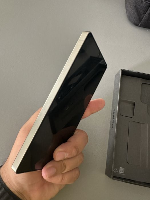 Samsung Galaxy S25 Ultra bloqueado