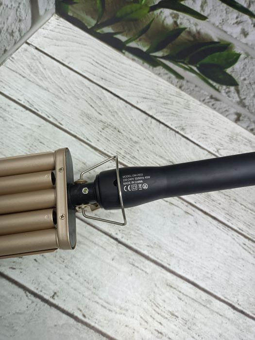 Плойка Gemei GM2933