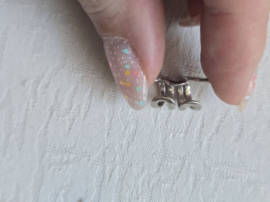 Srebrna Nausznica wąż