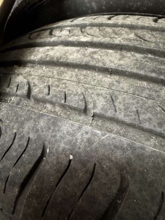 Pneus 185/65 R15 usados