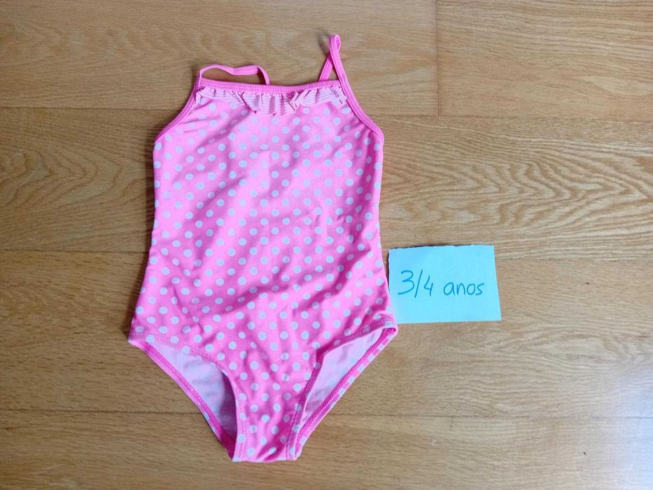 Lote de roupa de menina - 3/4 e 4/5 anos