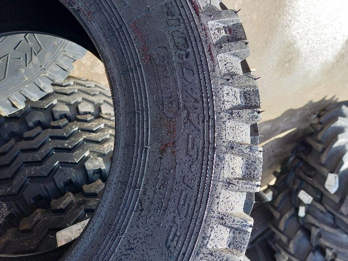 Opona 10.0/75-15.3 12PR Kabat Polska przyczepa Dostawa Wysyłka