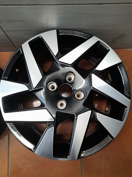Felgi aluminiowe opel mokka/corsa 17"