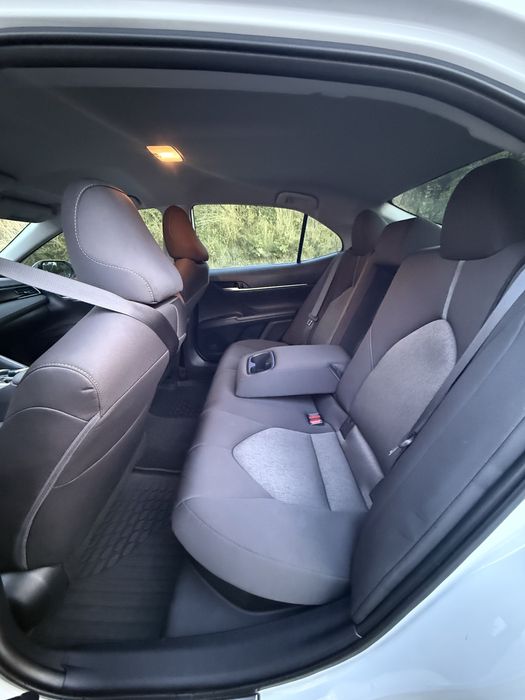 Продам економну TOYOTA CAMRY Hybrid