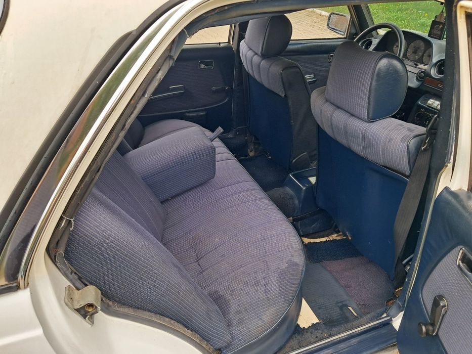Продам Mersedes W123 200 дизель