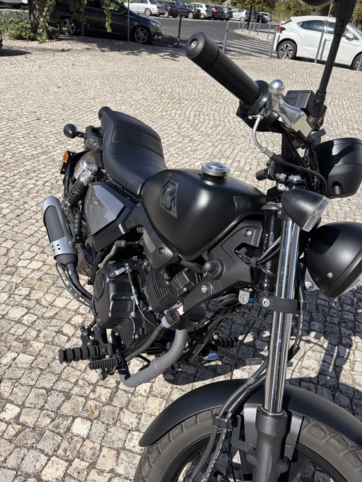 Keeway K-Light 125 – Ano 2023 – Só 2.800 km