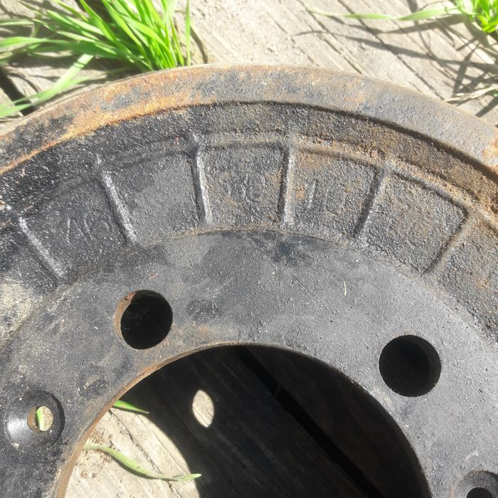 Запчасти Газ-24 тормозные барабаны