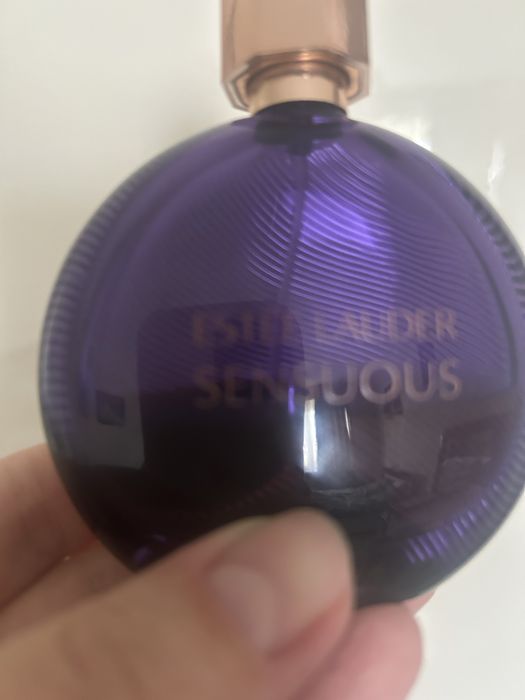 Парфуми Estee Lauder