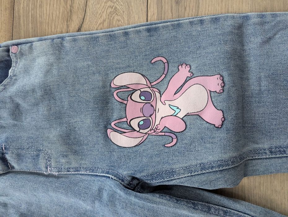 J.NOWE spodnie jeansy Stitch rozm 128 Sinsay