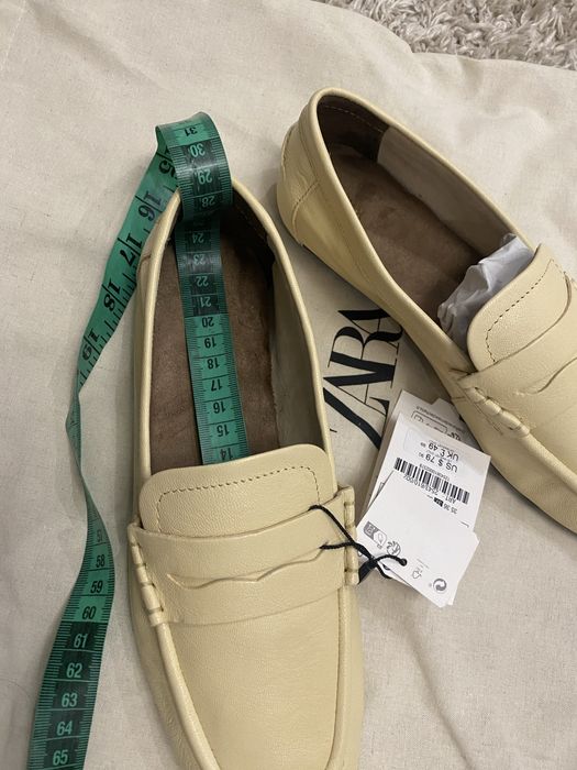 Дуже красиві лофери ,zara,шкіра нові з біркою , оригінал ,розмір 37