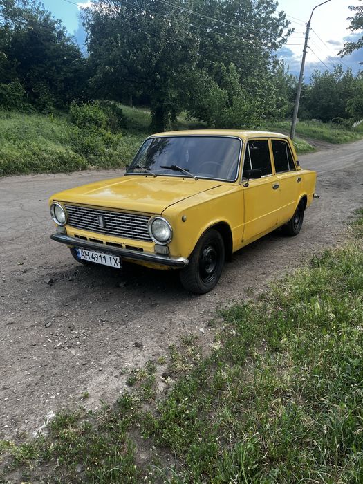 Продам ВАЗ 2101 с переоформлением