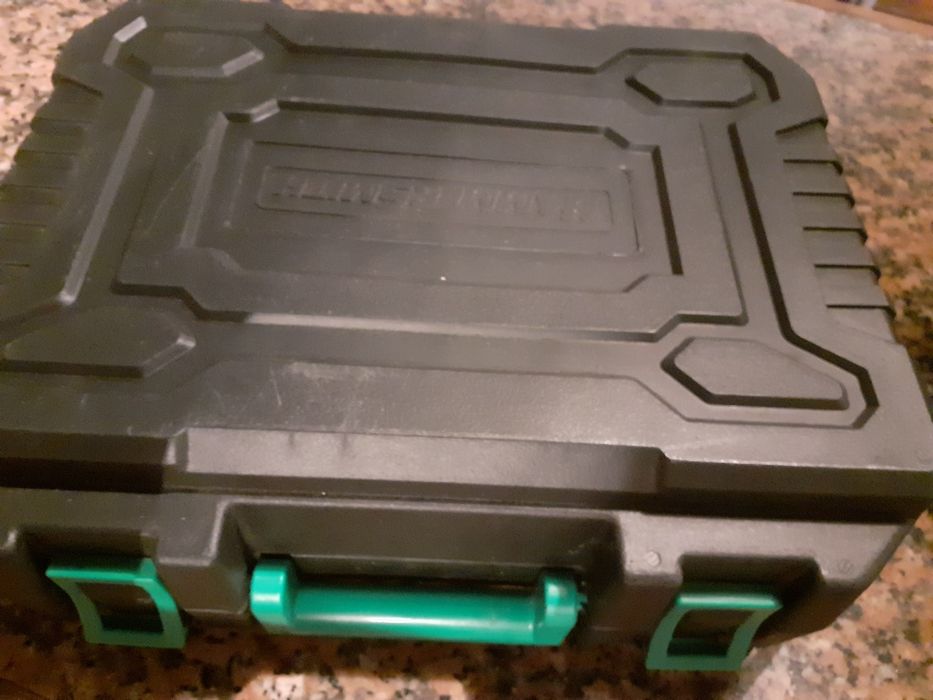Multitool ferramenta com os acessórios