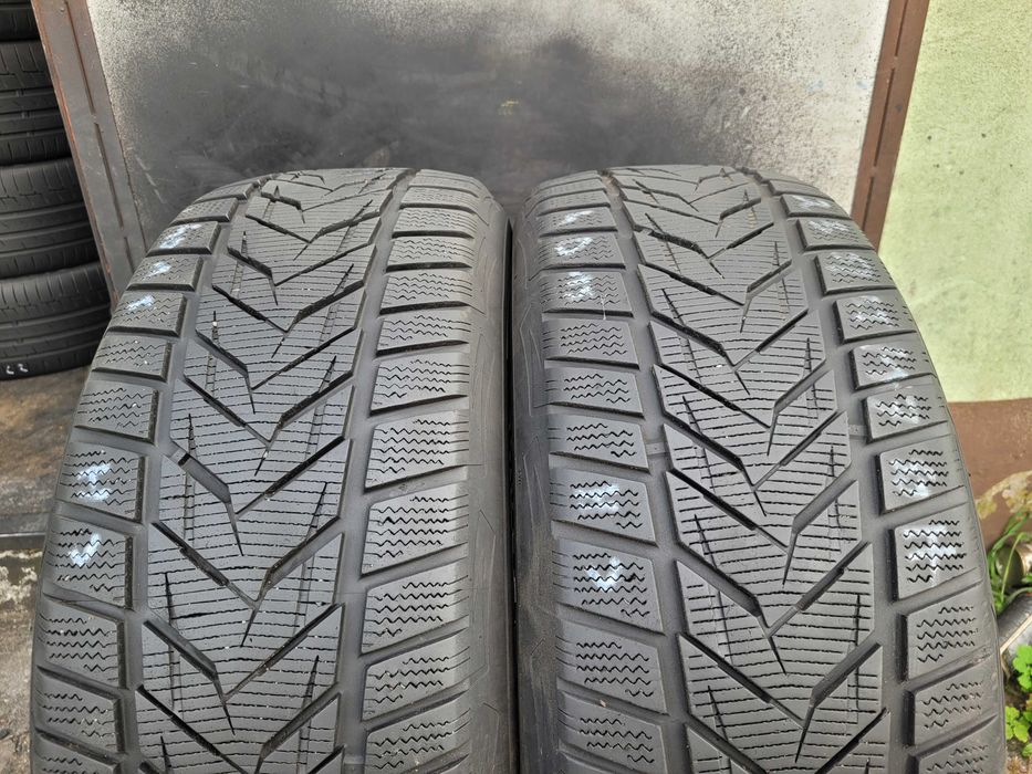 Opony zimowe 235/55/17 Vredestein Wintrac Xtreme S  7mm 2szt