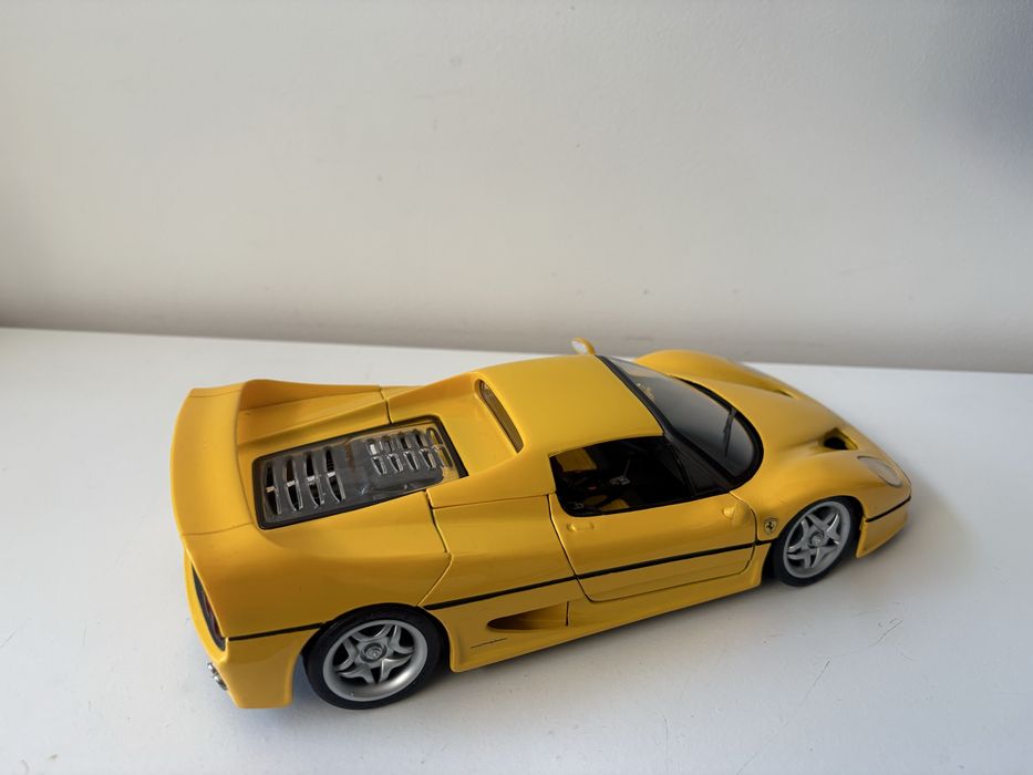 Model Ferrari F50 1:18 Maisto (bburago welly)