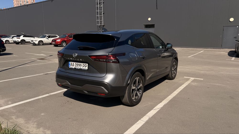 Nissan Qashqai 2023. 1.3 MHEV Xtronic Tekna