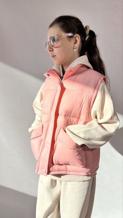 Жилетка вітро та вологозахисна